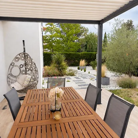 Tolosane - Pisicne & Jardin - 10 Pers * Tournefeuille