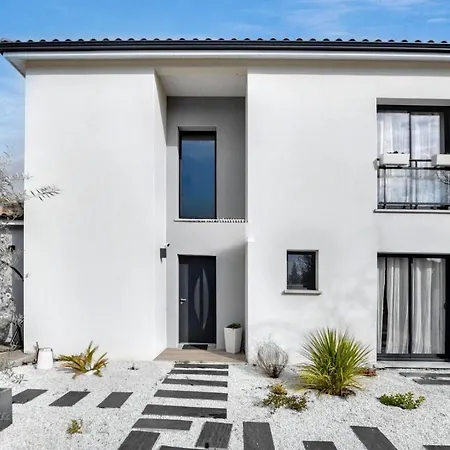 Villa Tolosane - Pisicne & Jardin - 10 Pers